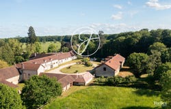 Le Val d'Ocre, Burgundy 89110