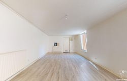 Besançon, Franche-Comté 25000