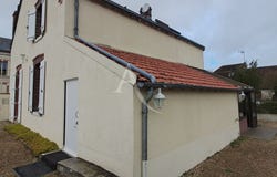 MONTCRESSON, Centre-Val de Loire 45700