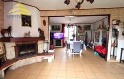 Mandres-les-Roses, Val-de-Marne 94520