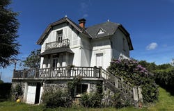 Pleaux, Auvergne 15700