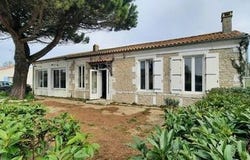 ST PIERRE D OLERON, Poitou-Charentes 17310