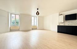 LONS-LE-SAUNIER, Bourgogne-Franche-Comté 39000