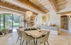 Cheval-Blanc, Provence-Alpes-Côte-d'Azur 84460