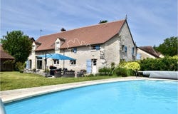 Fay-aux-Loges, Centre 45450
