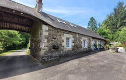 Cléguérec, Brittany 56480