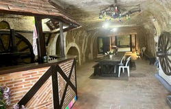 Vouvray, Indre-et-Loire 37210