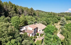 Vaugines, Provence-Alpes-Côte-d'Azur 84160