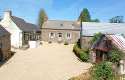 Plésidy, Brittany 22720