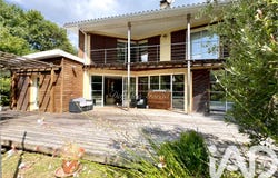 Salles, Nouvelle-Aquitaine 33770