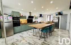 Vivier-au-Court, Grand Est 08440