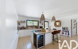 Salles, Nouvelle-Aquitaine 33770