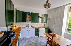 Rougemont, Burgundy 21500