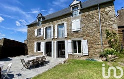 Pleudihen-sur-Rance, Brittany 22690