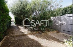 Greoux-Les-Bains, Provence-Alpes-Côte d'Azur 04800