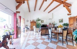 Martigues, Provence-Alpes-Côte d'Azur 13500