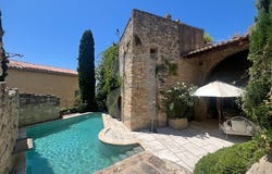 Le Barroux, Provence-Alpes-Côte d'Azur 84330
