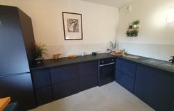 MONTREUIL, Île-de-France 93100