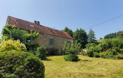 Salornay-sur-Guye, Burgundy 71250