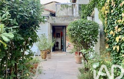 Garons, Occitanie 30128