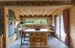 BAUME LES DAMES, Bourgogne-Franche-Comté 25110