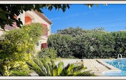 CAROMB, Provence-Alpes-Côte d'Azur 84330