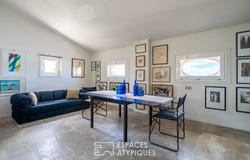 ARLES, Provence-Alpes-Côte d'Azur 13200