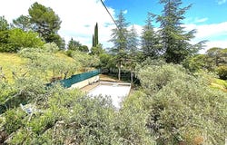 Valensole, Provence-Alpes-Côte-d'Azur 04210