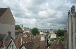 Troyes, Aube 10000