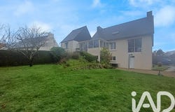 Lannion, Brittany 22300