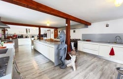 VILLAINES EN DUESMOIS, Bourgogne 21450
