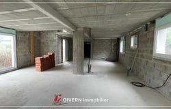 Hennebont, Brittany 56700