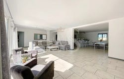 Entraigues-sur-la-Sorgue, Vaucluse 84320