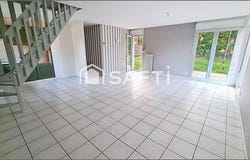 Romilly-Sur-Andelle, Haute-Normandie 27610