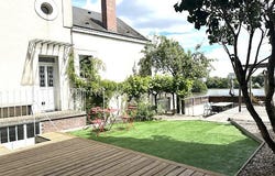 Saint-Cyr-sur-Loire, Centre-Val de Loire 37540