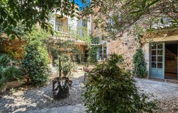 Uzès, Occitanie 30700