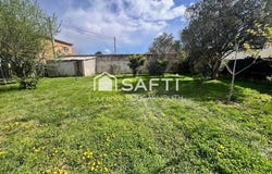 Roquemaure, Languedoc-Roussillon 30150