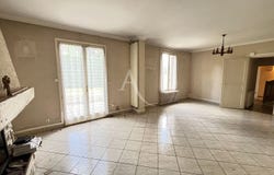 DOURDAN, Île-de-France 91410