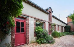 Sours, Centre 28630