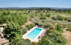 Vaugines, Provence-Alpes-Côte-d'Azur 84160