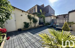 Caudebec-lès-Elbeuf, Normandy 76320
