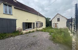 La Celle-Saint-Cyr, Yonne 89116