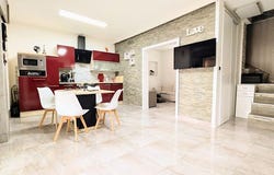 Vaulx-en-Velin, Auvergne-Rhône-Alpes 69120