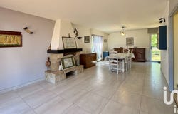 Landaul, Brittany 56690
