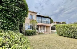 Vallauris, Provence-Alpes-Côte d'Azur 06220