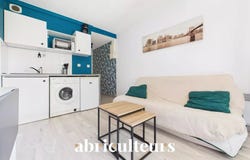 70 Rue de l’Emperi, Salon-de-Provence, Provence-Alpes-Côte d'Azur 13300