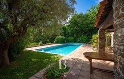 Grimaud, Provence-Alpes-Côte d'Azur 83310