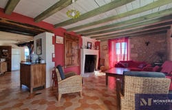 Montmoreau-Saint-Cybard, Poitou-Charentes 16190