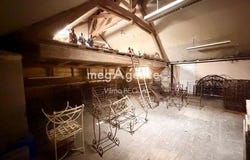 Champigny, Bourgogne 89340