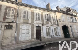Sens, Bourgogne-Franche-Comté 89100